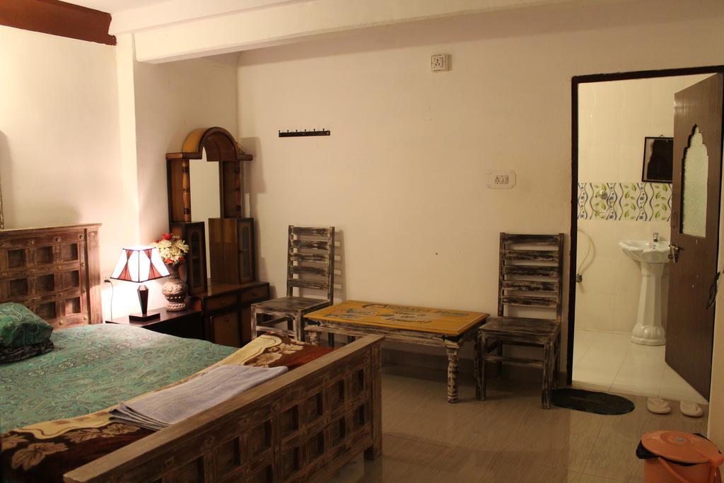 Kesar Heritage Guest House Jodhpur  Kamer foto