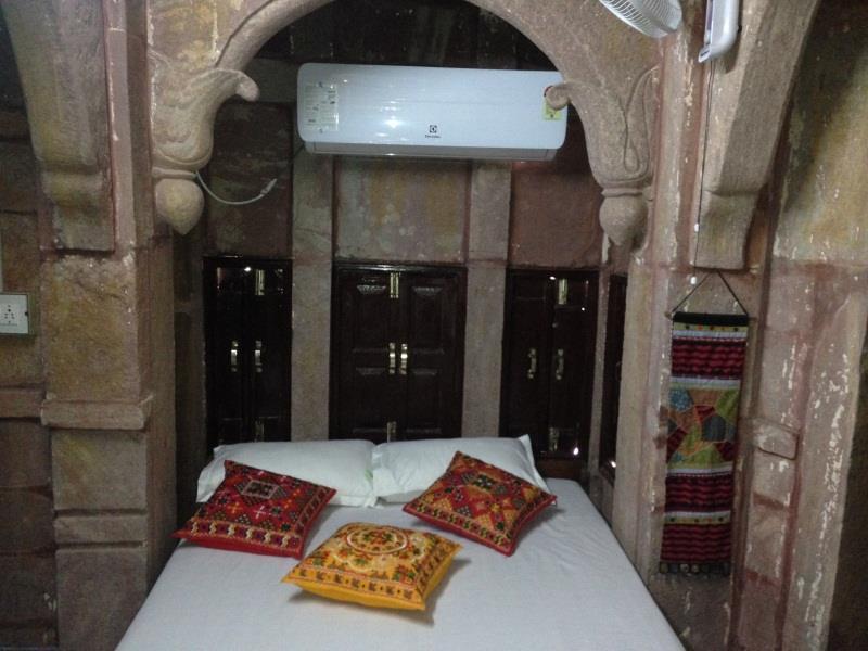 Kesar Heritage Guest House Jodhpur  Buitenkant foto