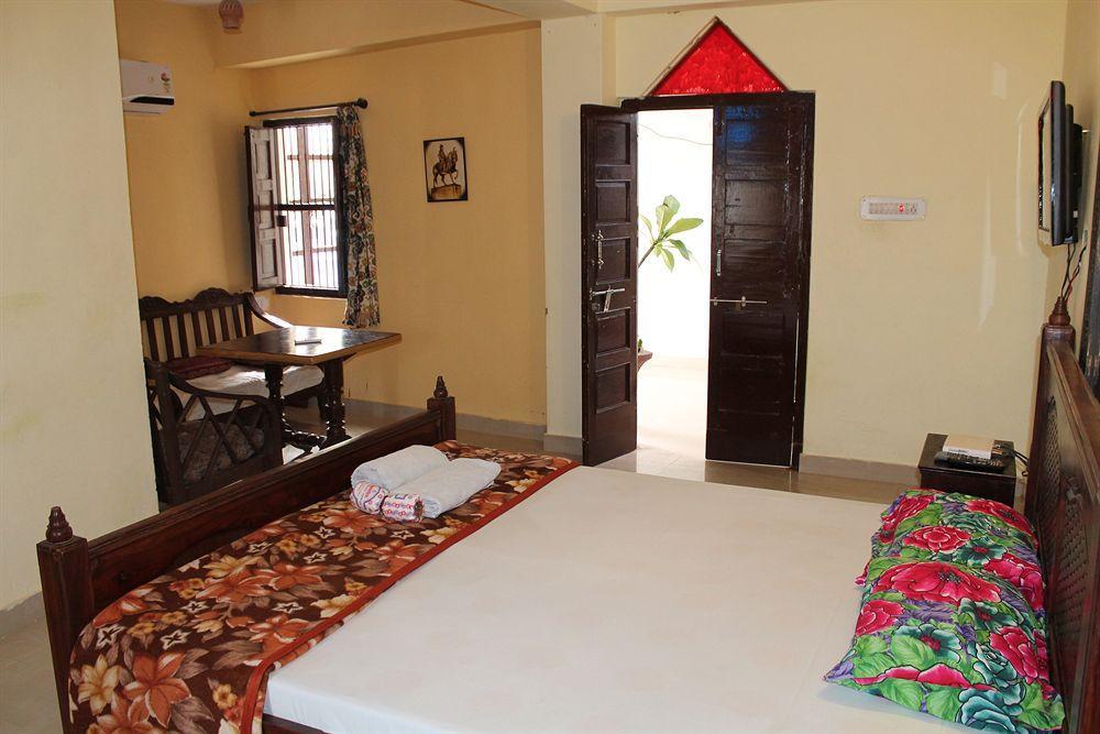 Kesar Heritage Guest House Jodhpur  Buitenkant foto