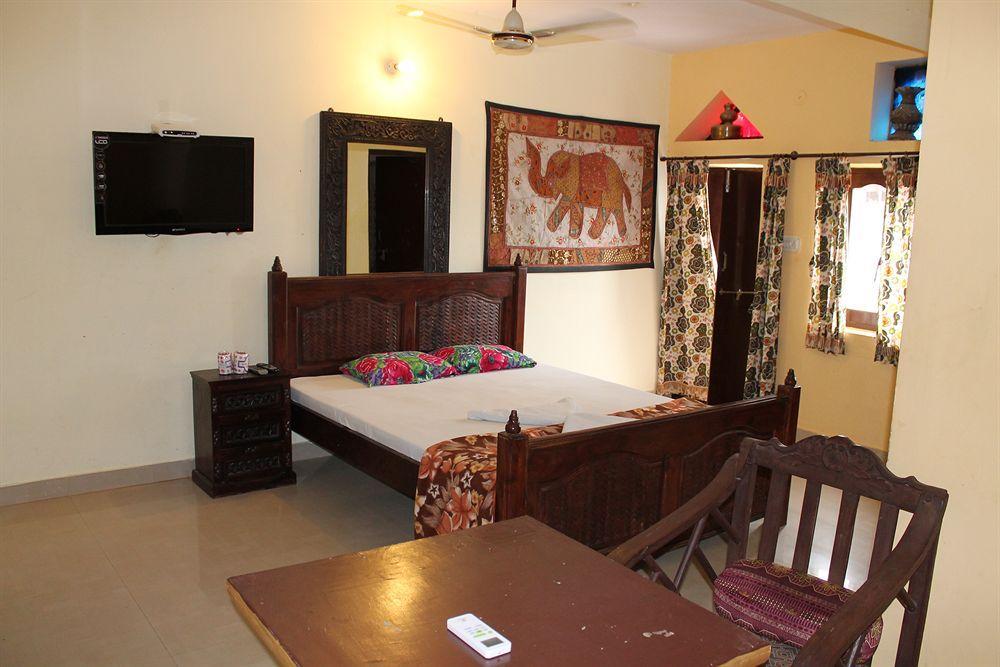 Kesar Heritage Guest House Jodhpur  Buitenkant foto