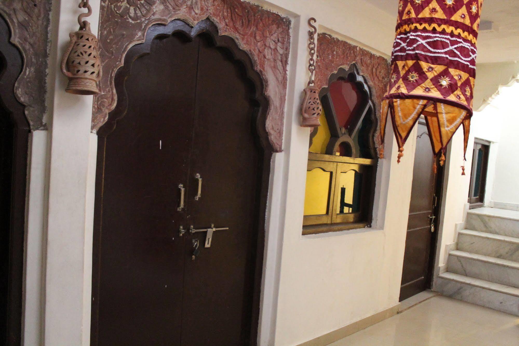 Kesar Heritage Guest House Jodhpur  Buitenkant foto